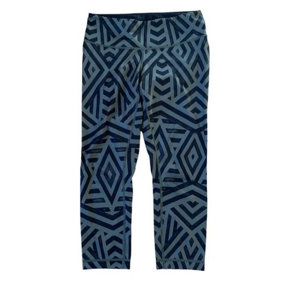 Lululemon Wunder Under Crop II Size 6 - Picture 1 of 12